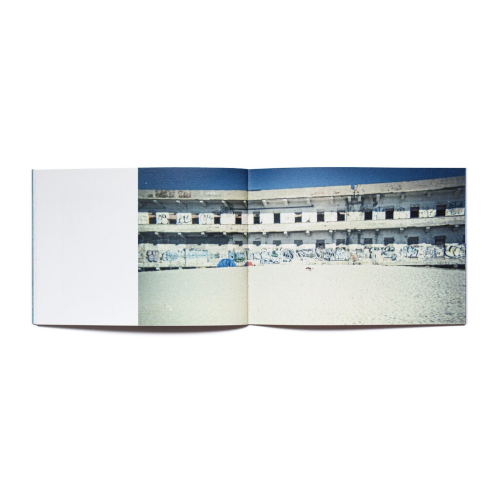 pagine interne della fotozine "Liberus non si serbit su paradisu"